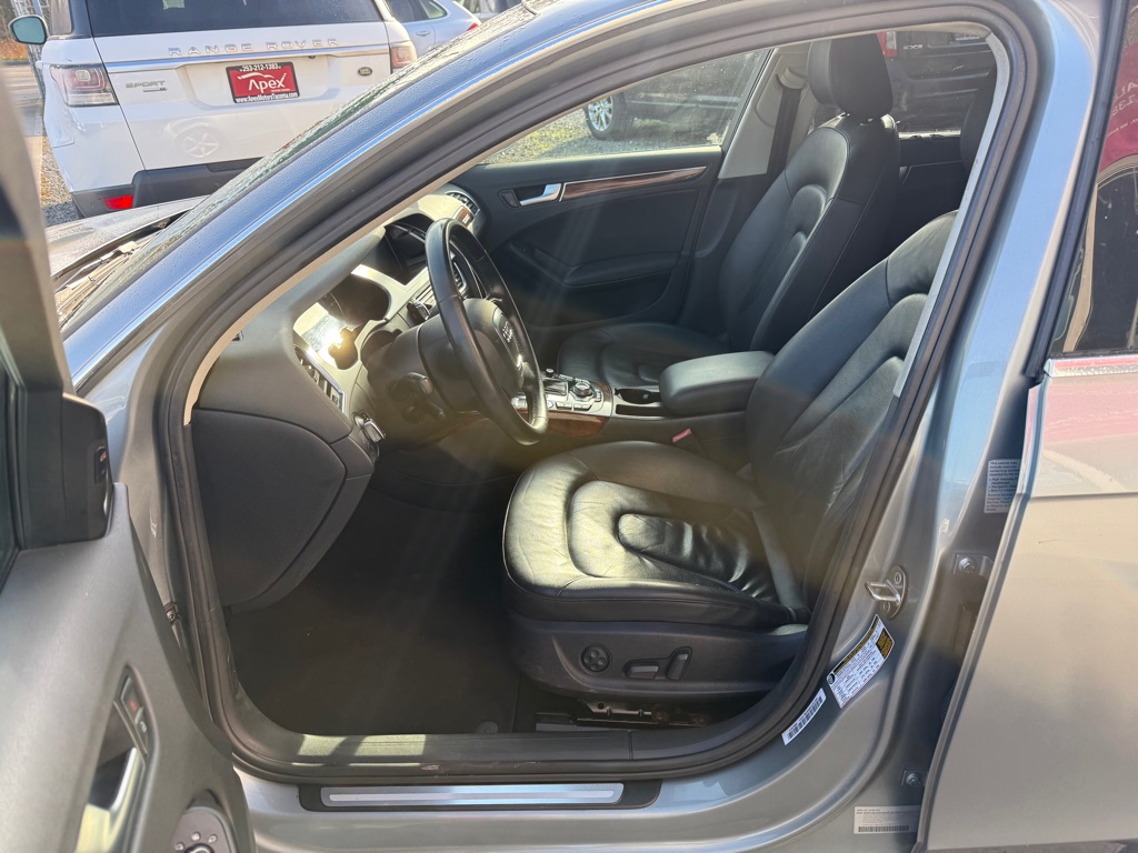 Photo 9 of this AUDI A4