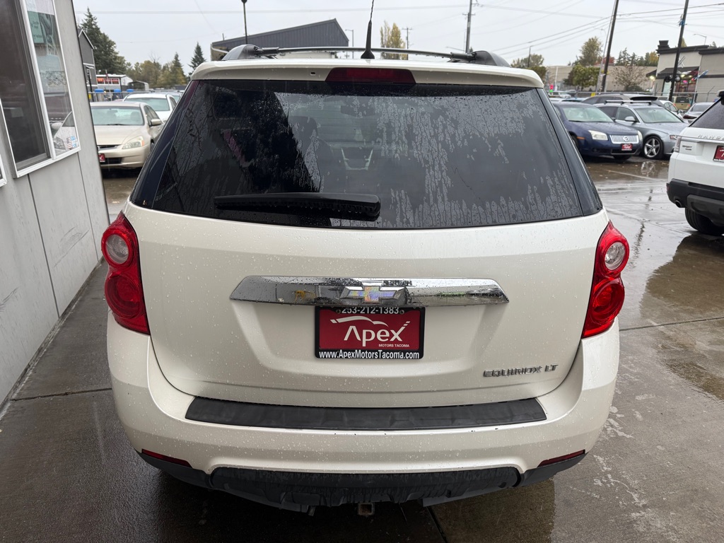 Photo 5 of this CHEVROLET EQUINOX