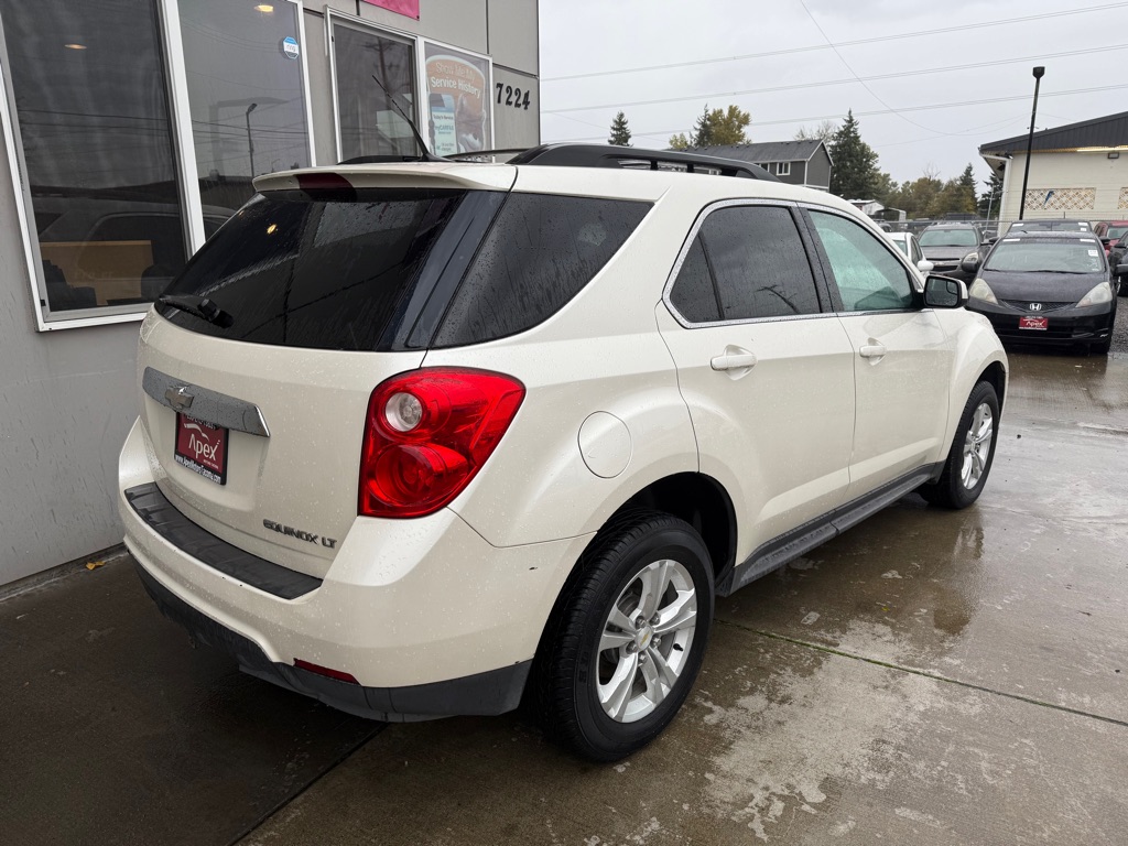 Photo 6 of this CHEVROLET EQUINOX