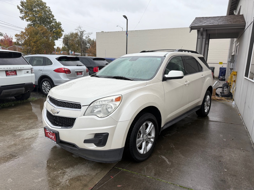 Photo 3 of this CHEVROLET EQUINOX