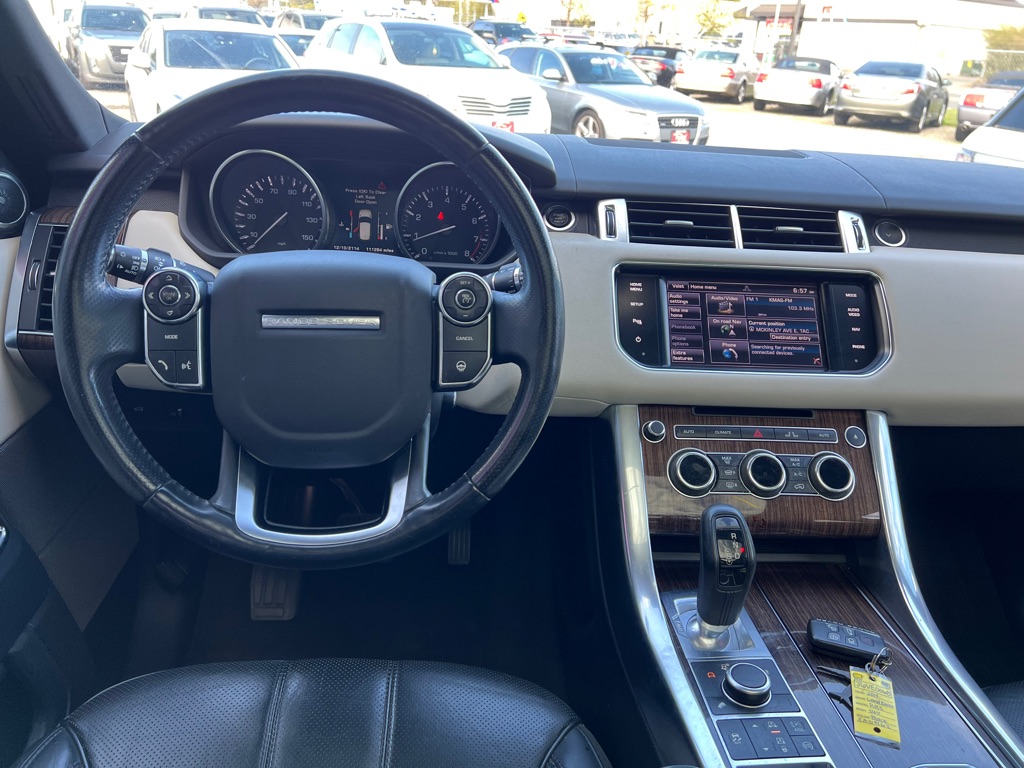 Photo 13 of this LAND ROVER RANGE ROVER SPO