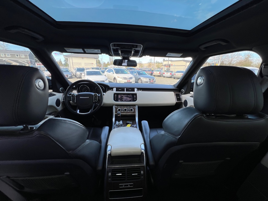 Photo 12 of this LAND ROVER RANGE ROVER SPO