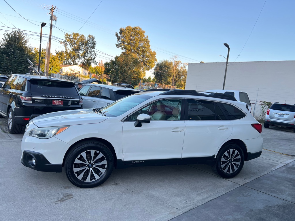 Photo 4 of this SUBARU OUTBACK