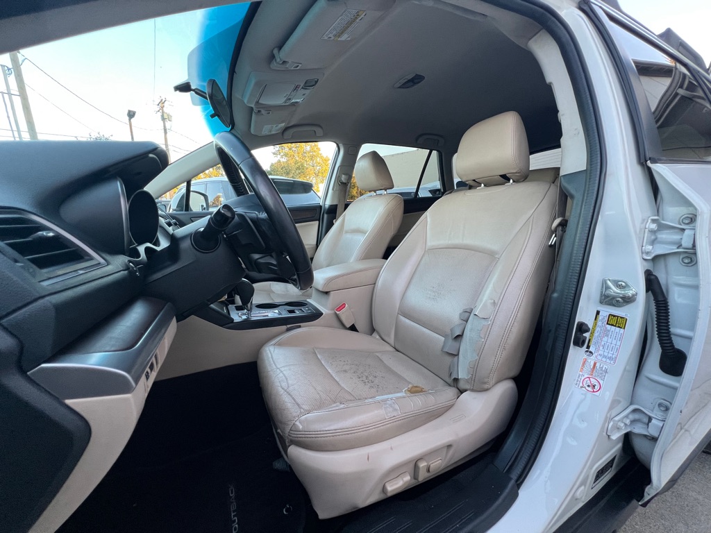Photo 11 of this SUBARU OUTBACK