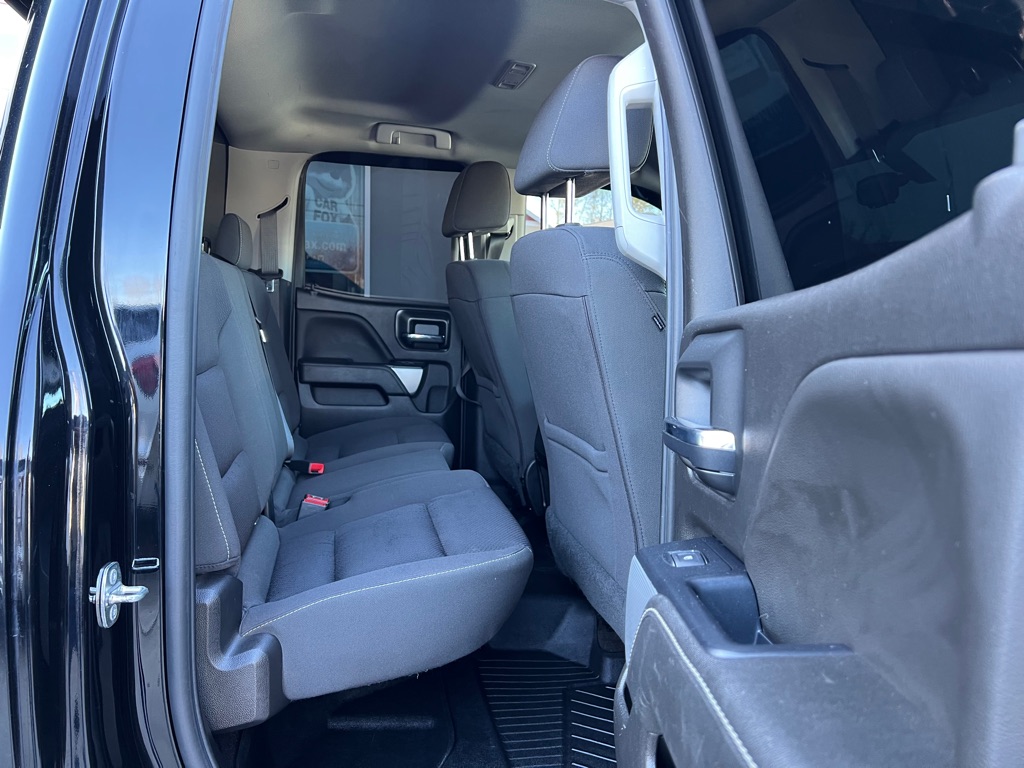 Photo 15 of this CHEVROLET SILVERADO 1500