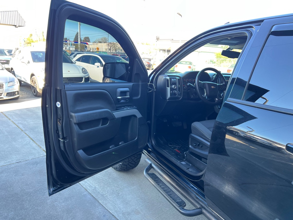 Photo 9 of this CHEVROLET SILVERADO 1500
