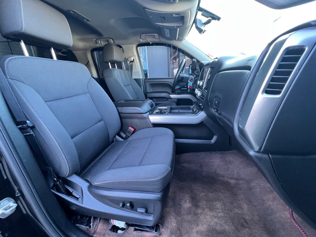 Photo 18 of this CHEVROLET SILVERADO 1500