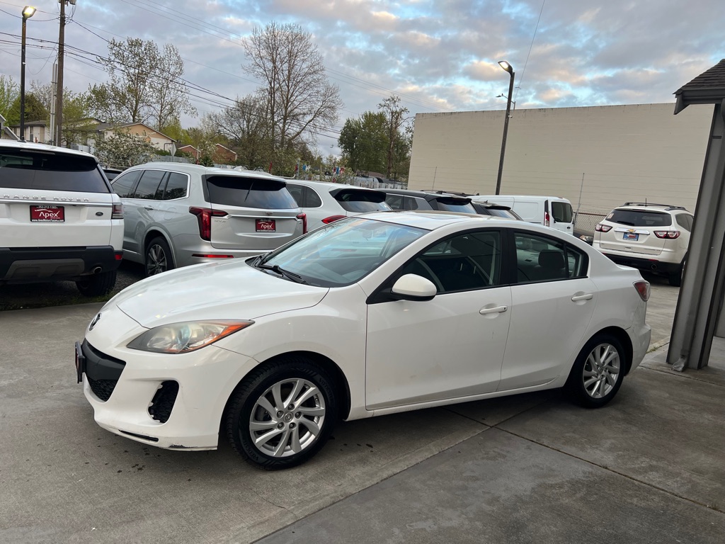 Photo 4 of this MAZDA MAZDA3