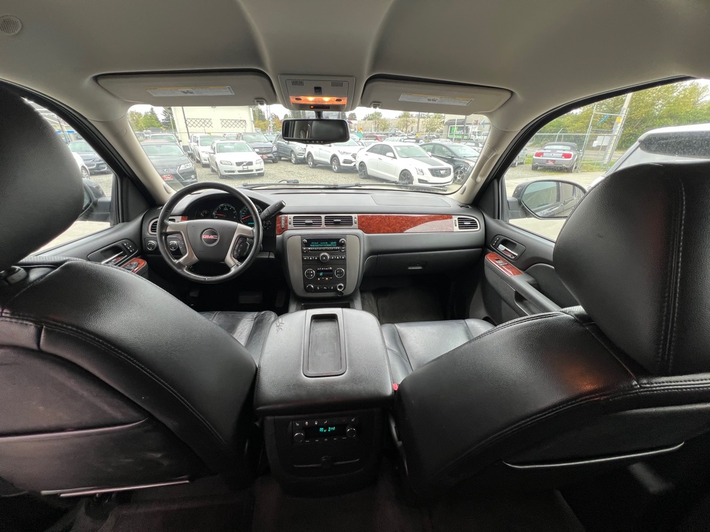 Photo 13 of this GMC YUKON XL