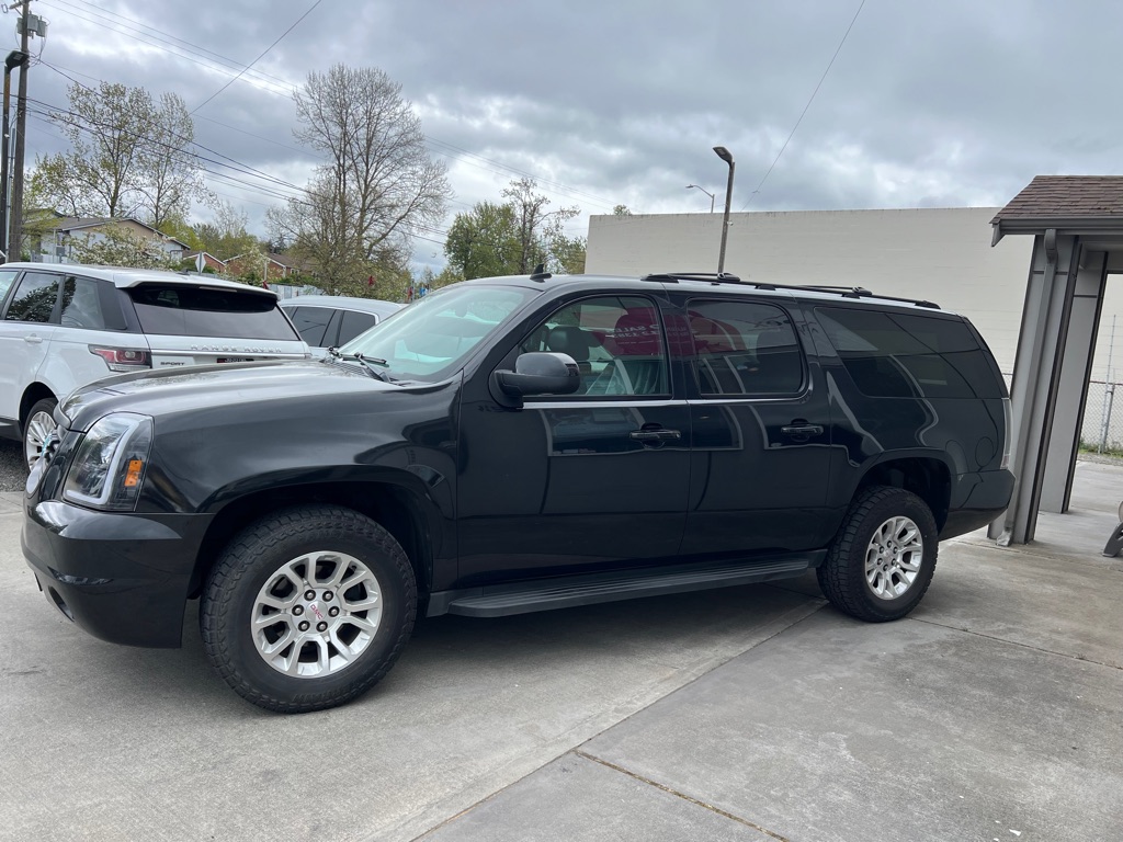 Photo 4 of this GMC YUKON XL