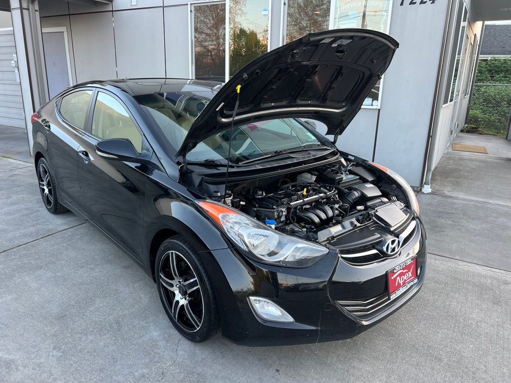 Photo 20 of this HYUNDAI ELANTRA