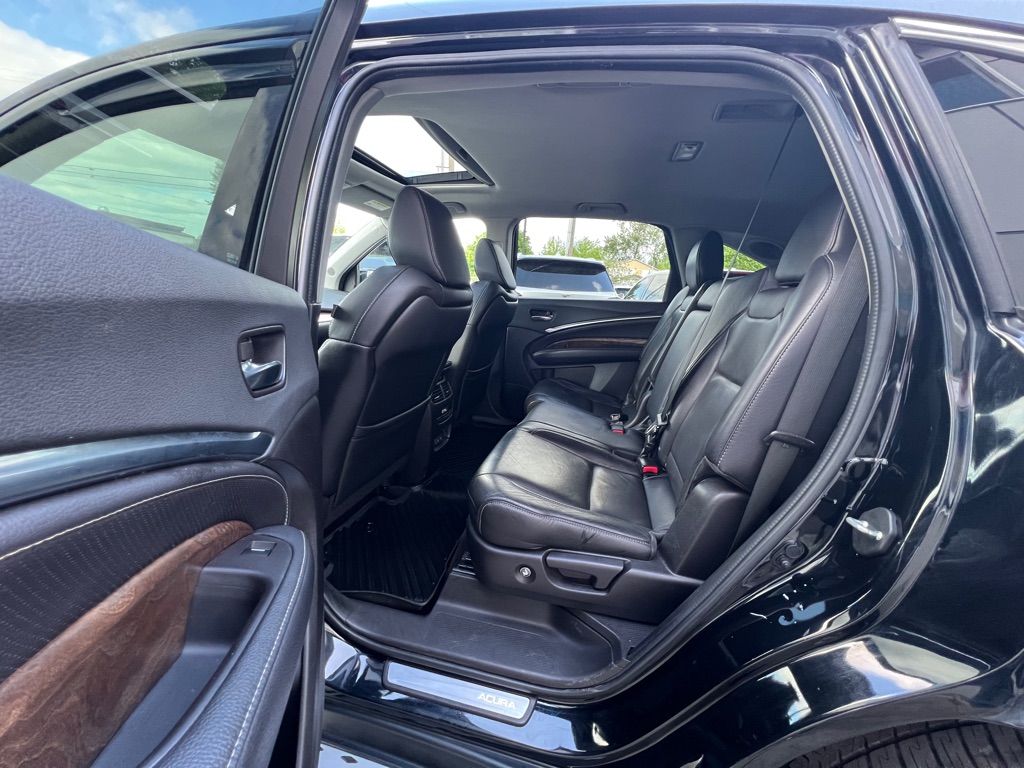 Photo 12 of this ACURA MDX