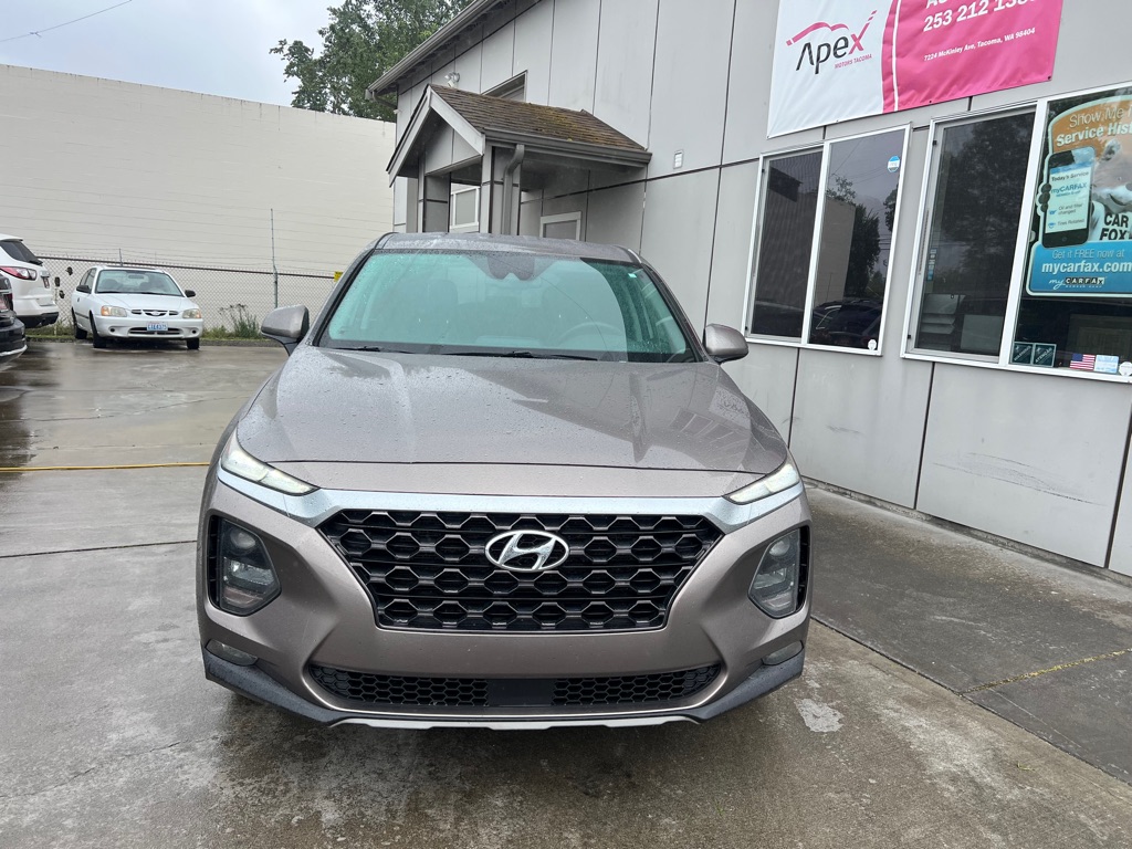 Photo 2 of this HYUNDAI SANTA FE