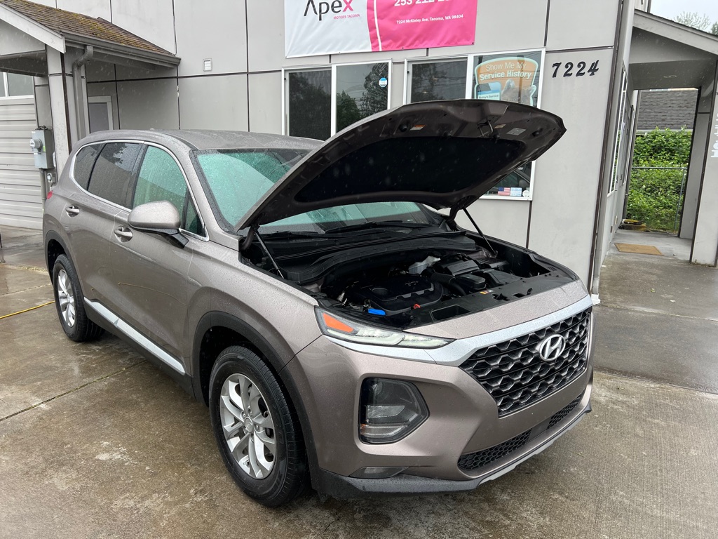 Photo 19 of this HYUNDAI SANTA FE