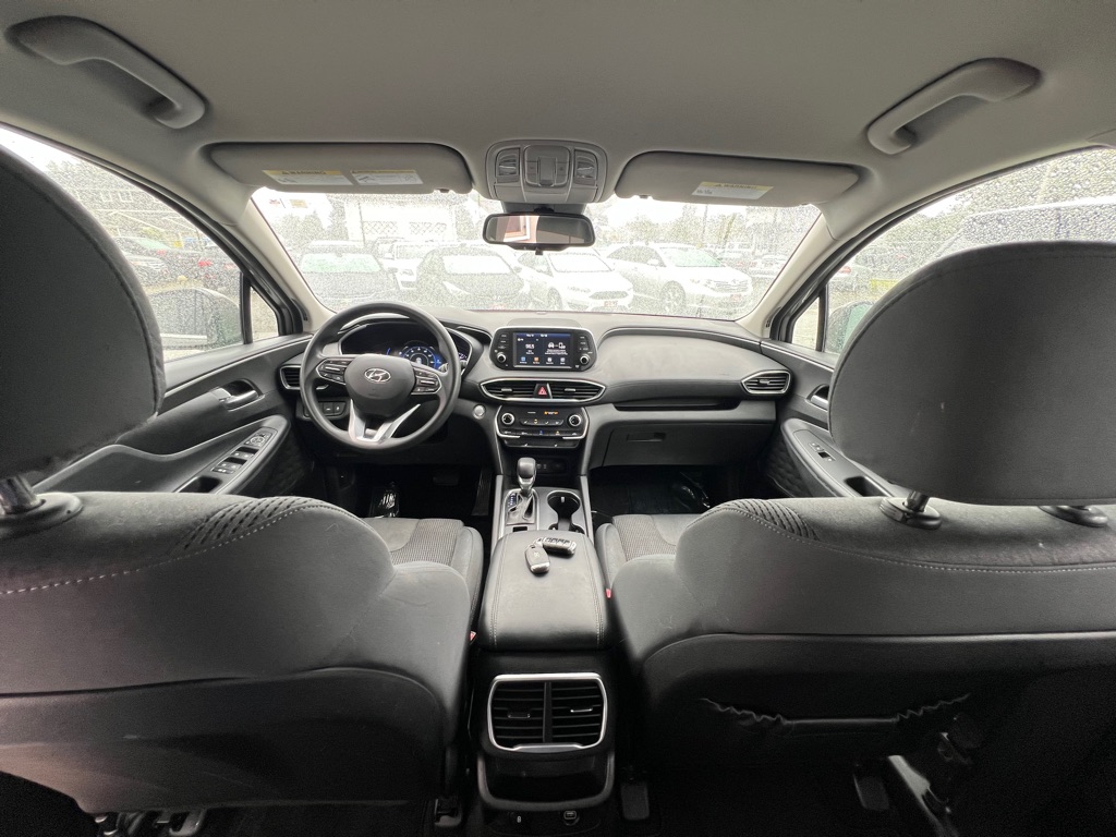 Photo 12 of this HYUNDAI SANTA FE