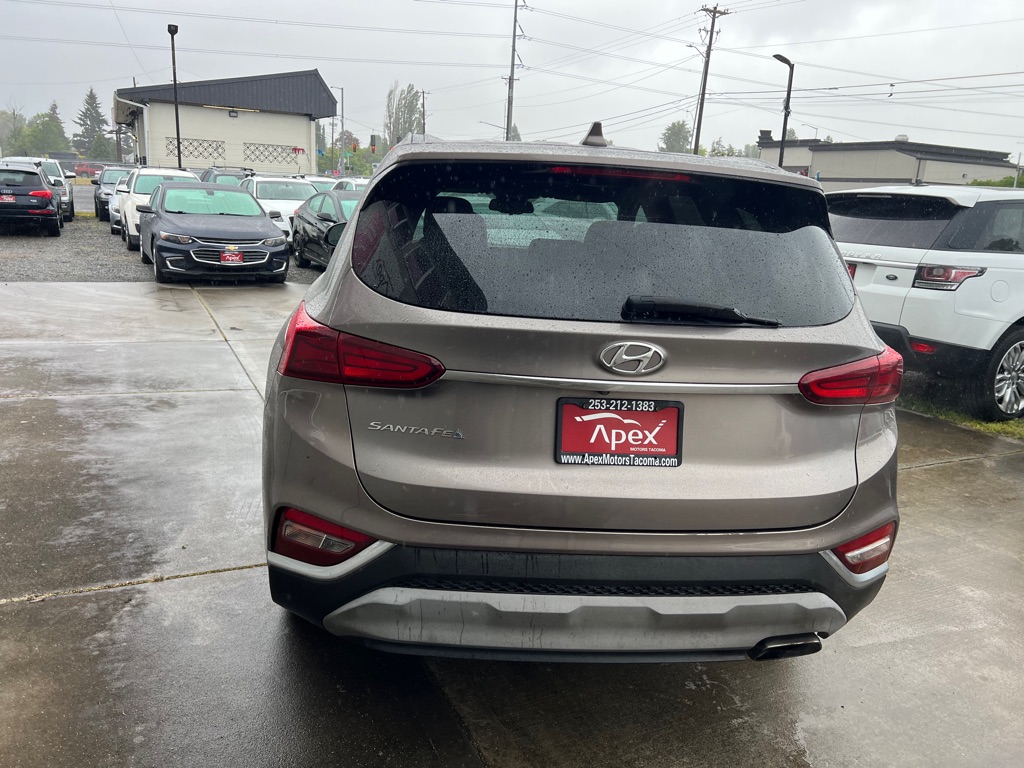 Photo 6 of this HYUNDAI SANTA FE