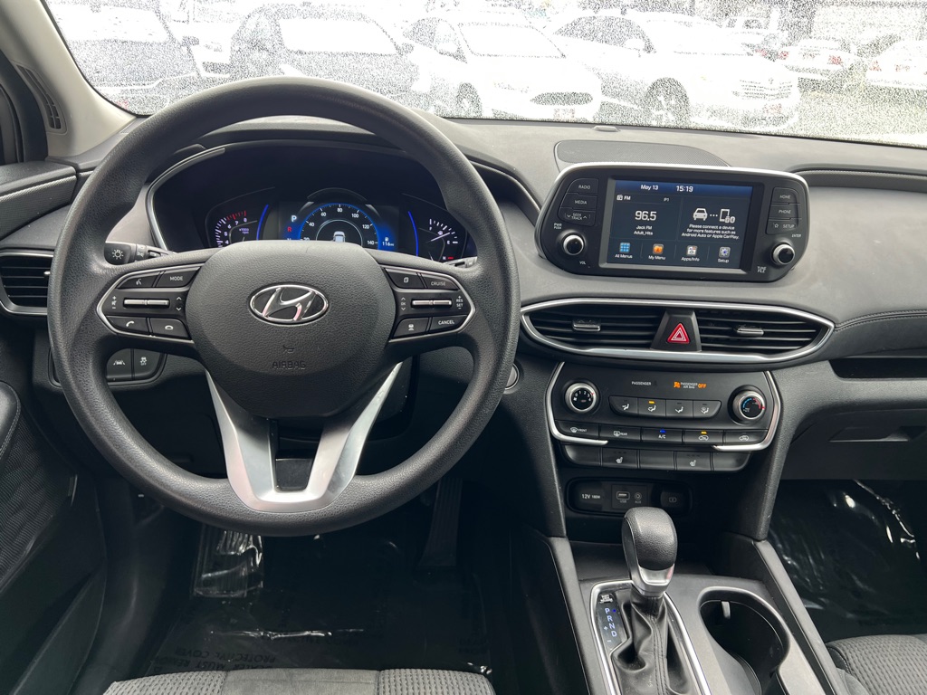 Photo 13 of this HYUNDAI SANTA FE