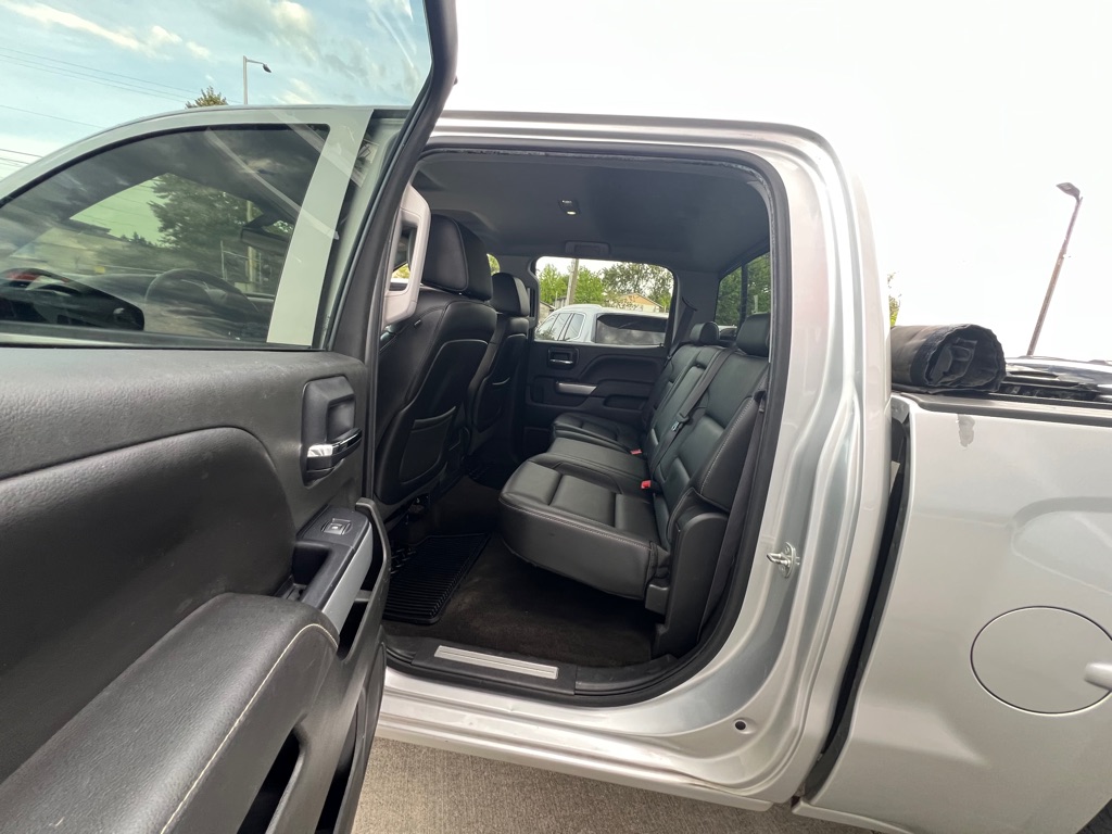 Photo 13 of this CHEVROLET SILVERADO 1500