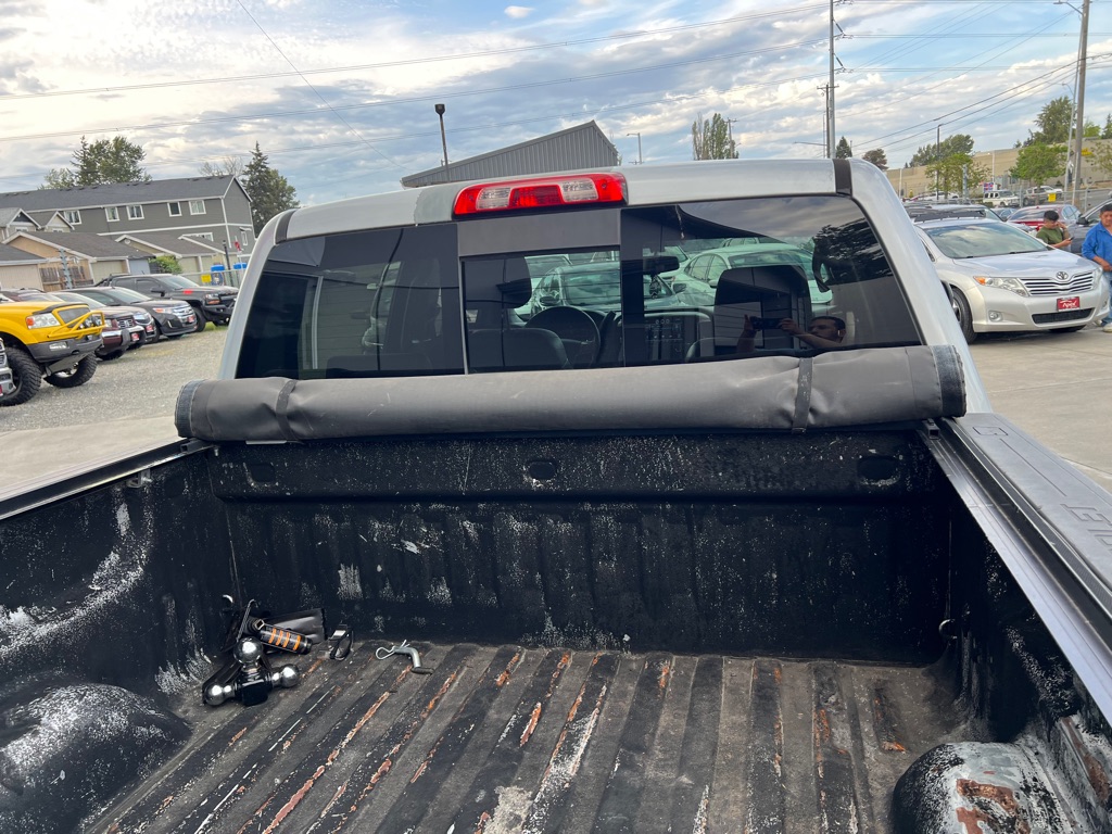Photo 8 of this CHEVROLET SILVERADO 1500