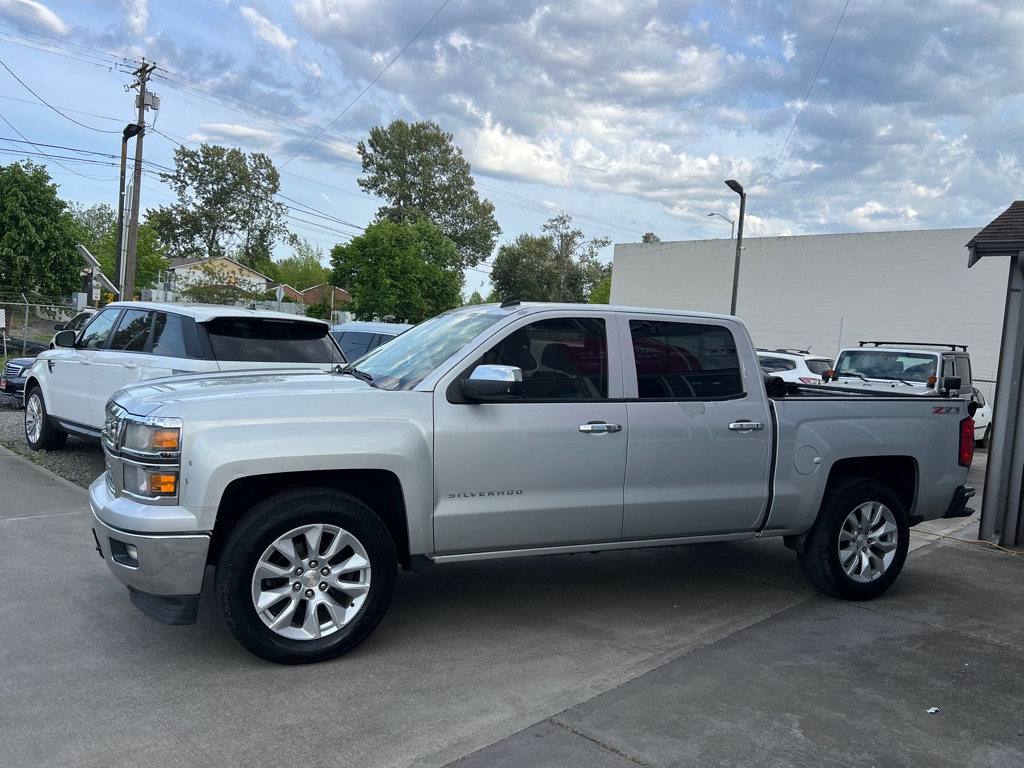 Photo 4 of this CHEVROLET SILVERADO 1500