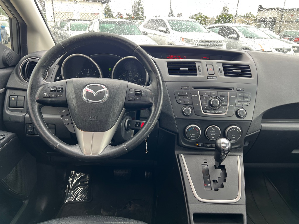 Photo 12 of this MAZDA MAZDA5