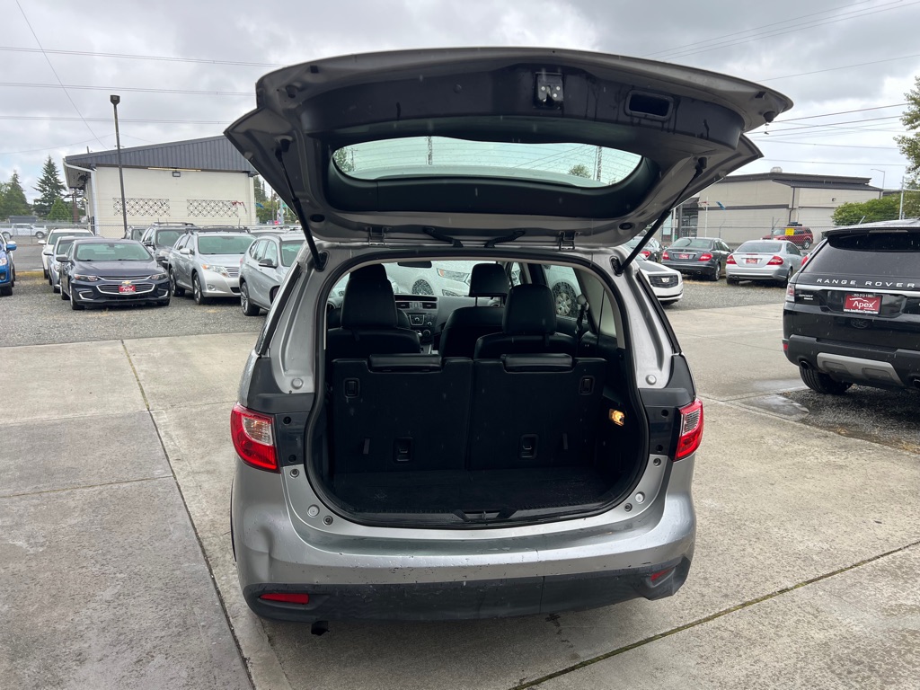 Photo 15 of this MAZDA MAZDA5