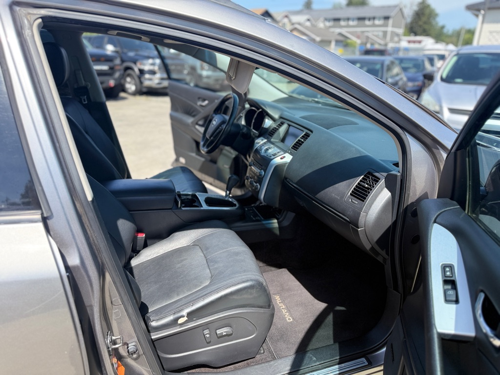 Photo 18 of this NISSAN MURANO