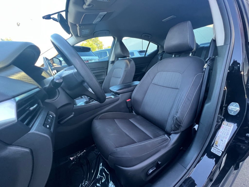 Photo 10 of this NISSAN ALTIMA