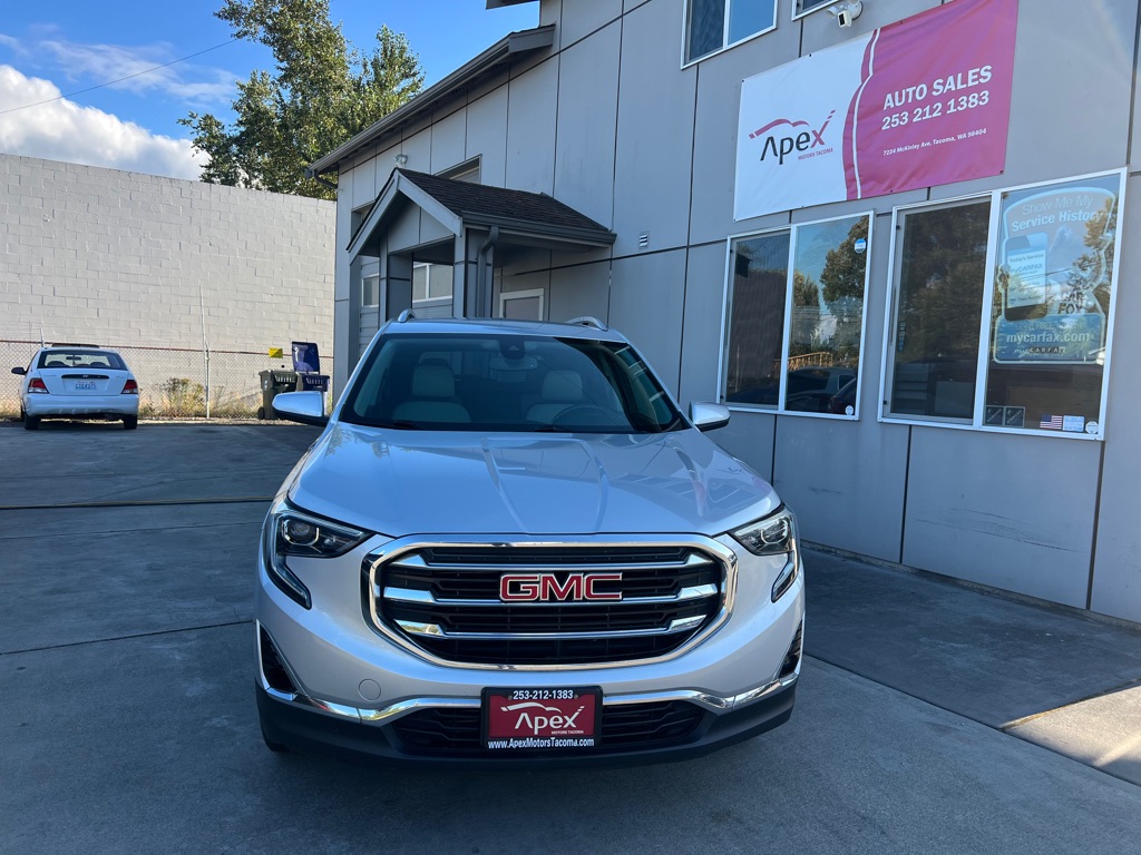 Photo 2 of this GMC TERRAIN