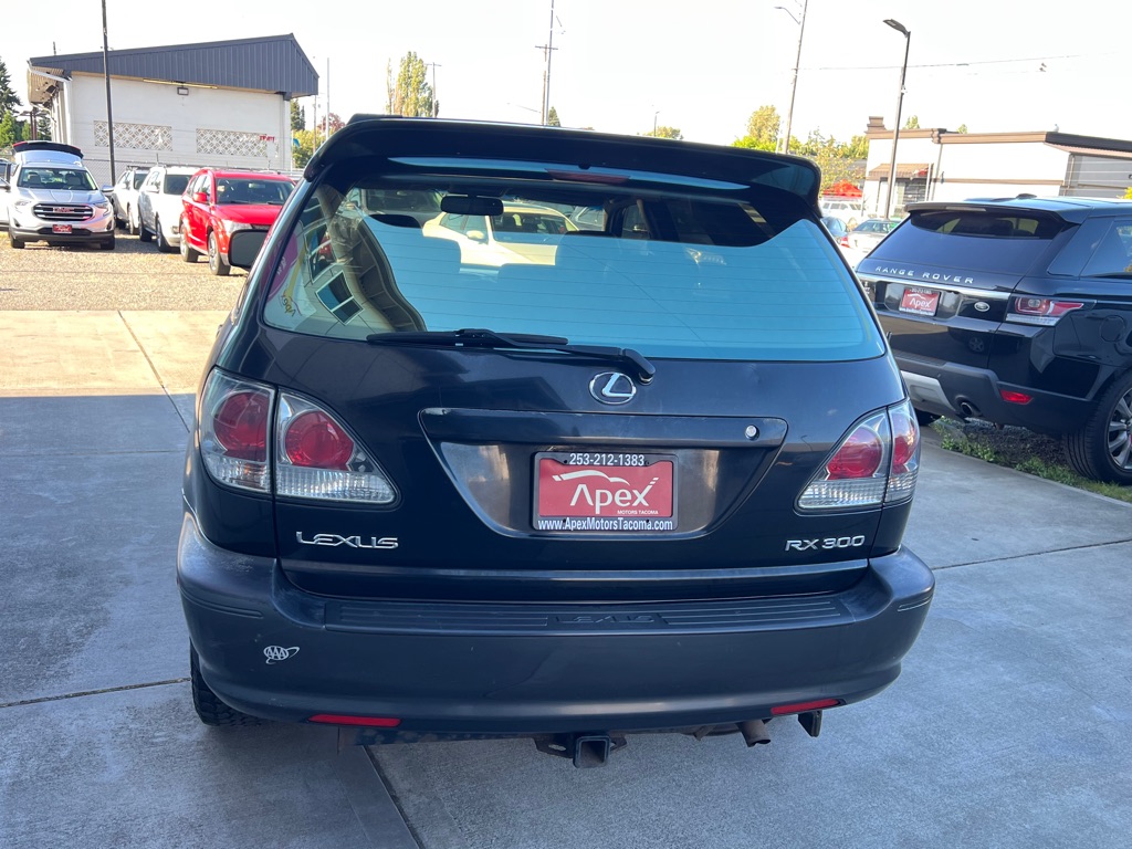 Photo 6 of this LEXUS RX 300