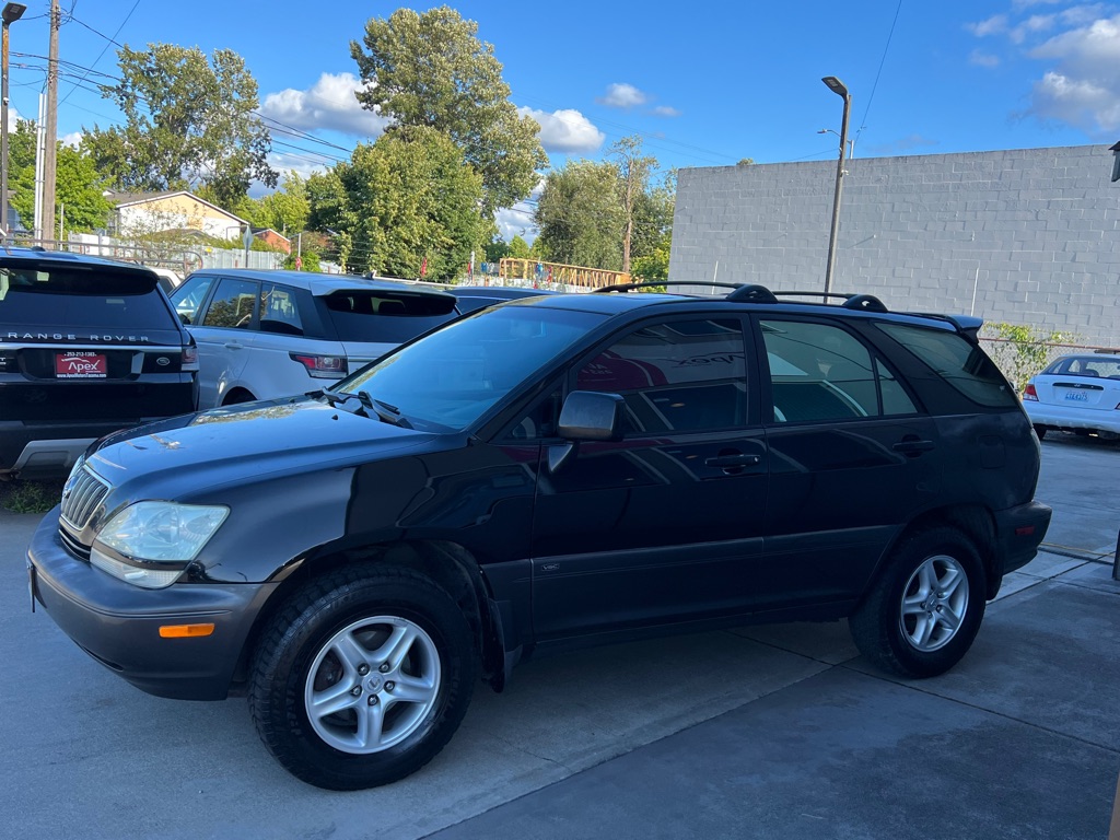 Photo 4 of this LEXUS RX 300