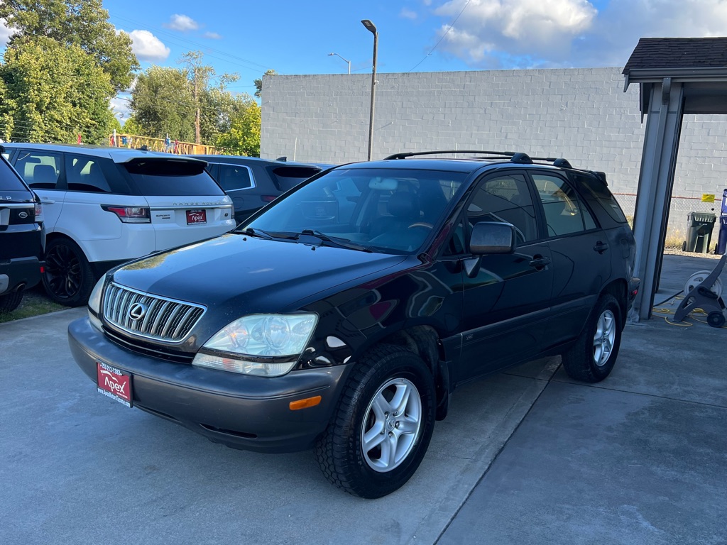 Photo 3 of this LEXUS RX 300