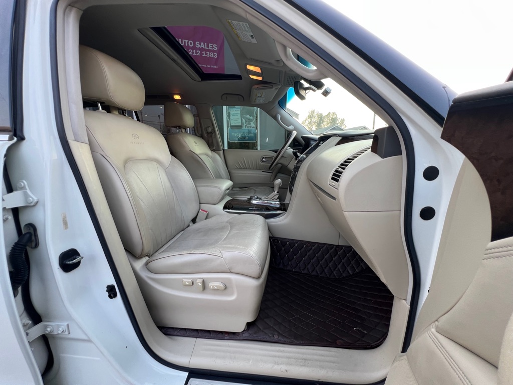 Photo 21 of this INFINITI QX56