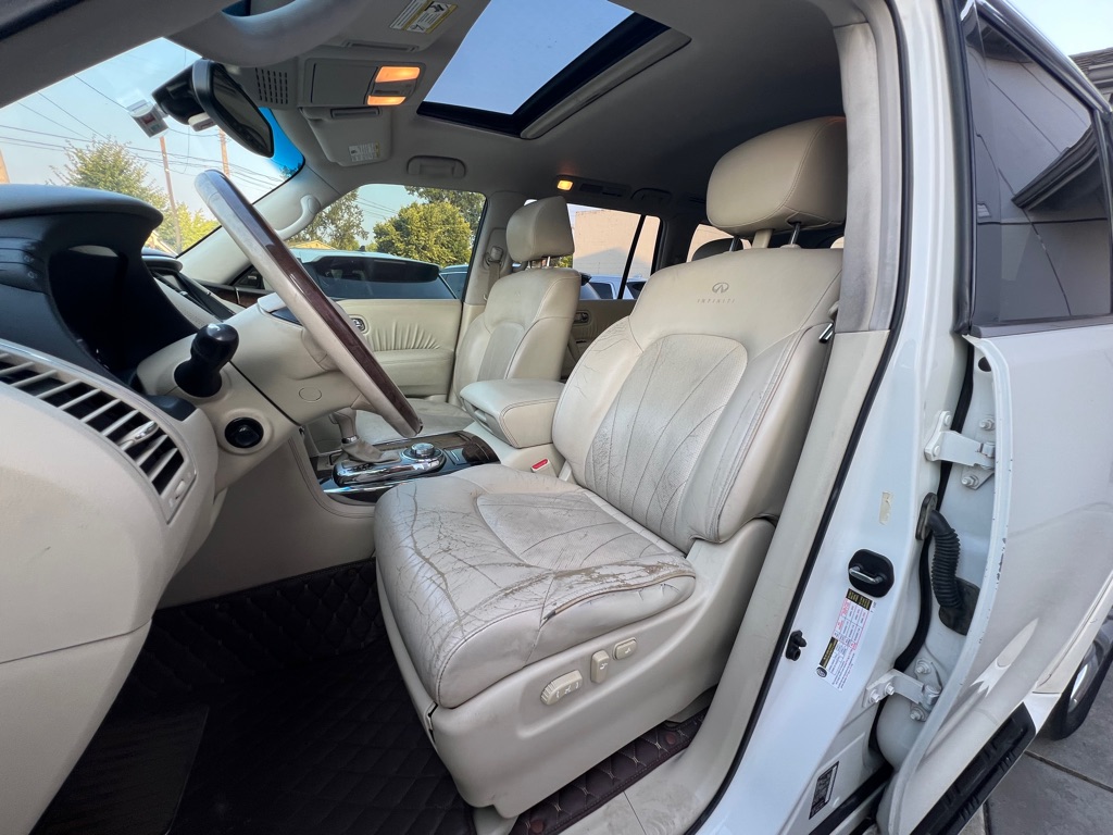 Photo 12 of this INFINITI QX56