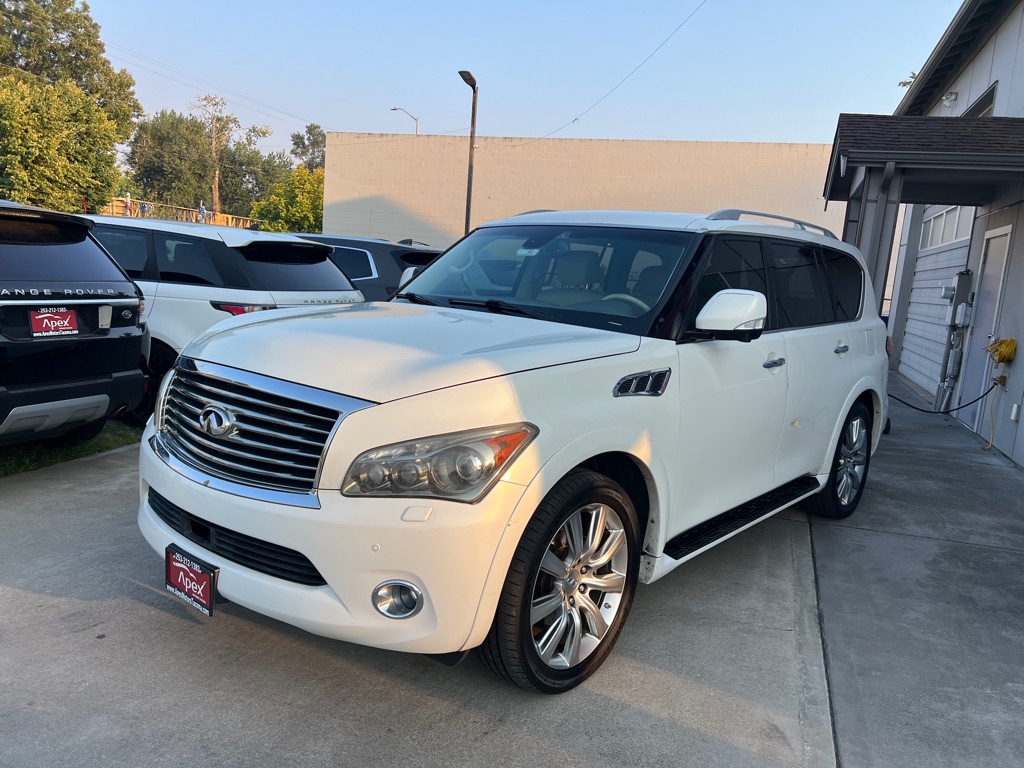 Photo 3 of this INFINITI QX56