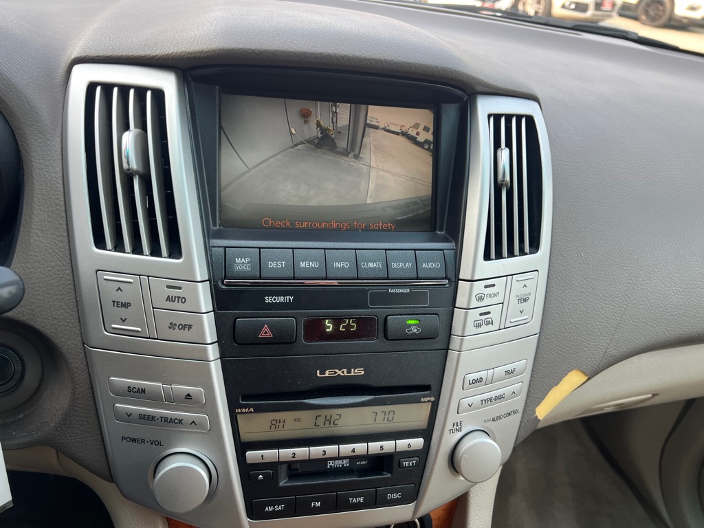 Photo 20 of this LEXUS RX 350