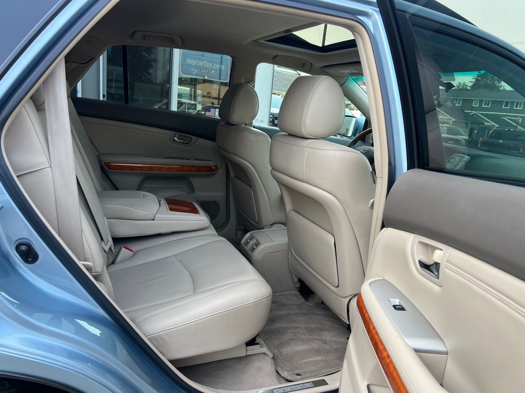 Photo 16 of this LEXUS RX 350