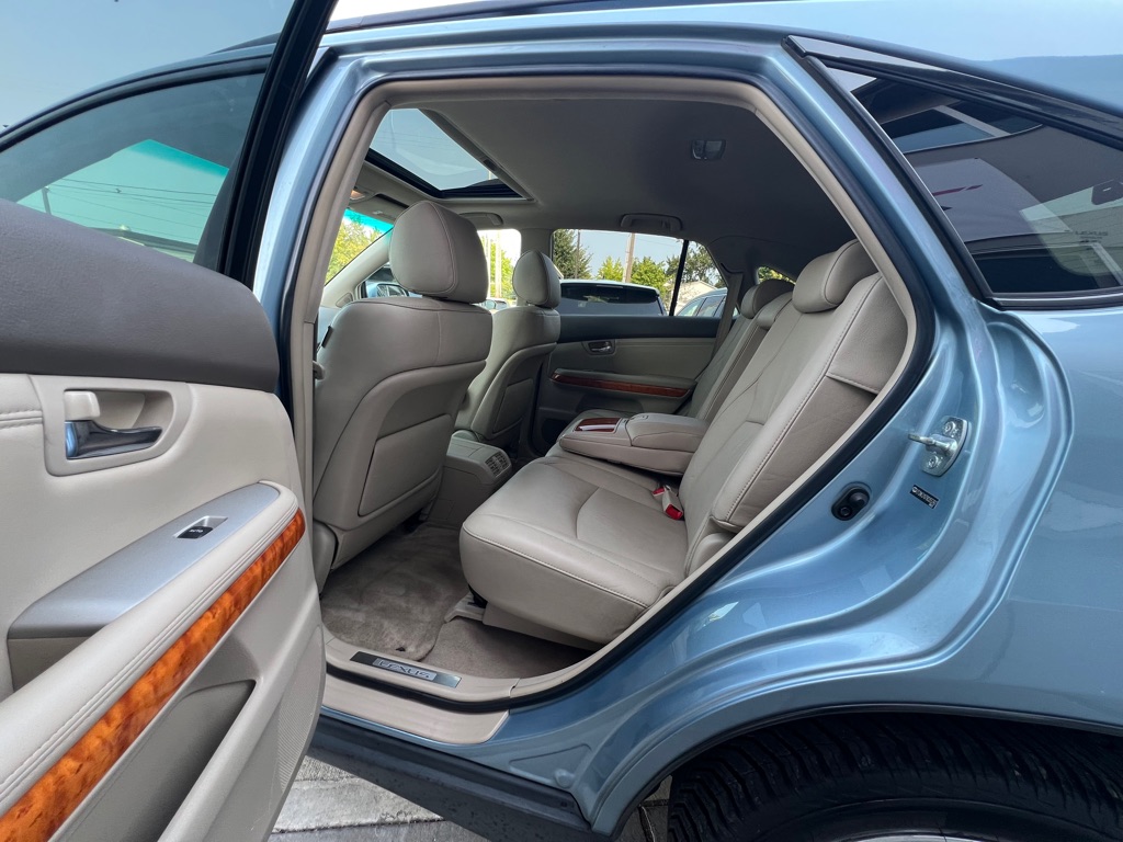 Photo 12 of this LEXUS RX 350