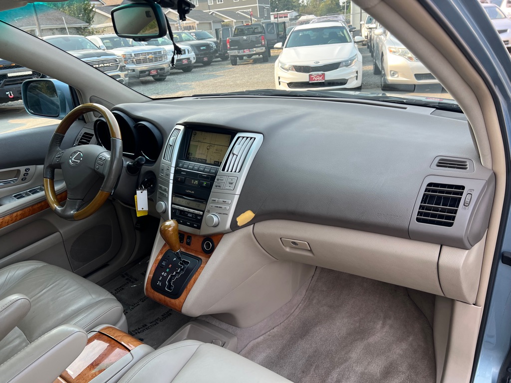 Photo 18 of this LEXUS RX 350