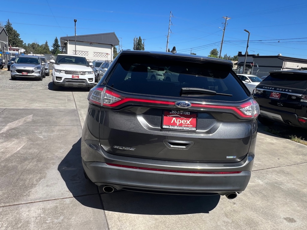 Photo 6 of this FORD EDGE