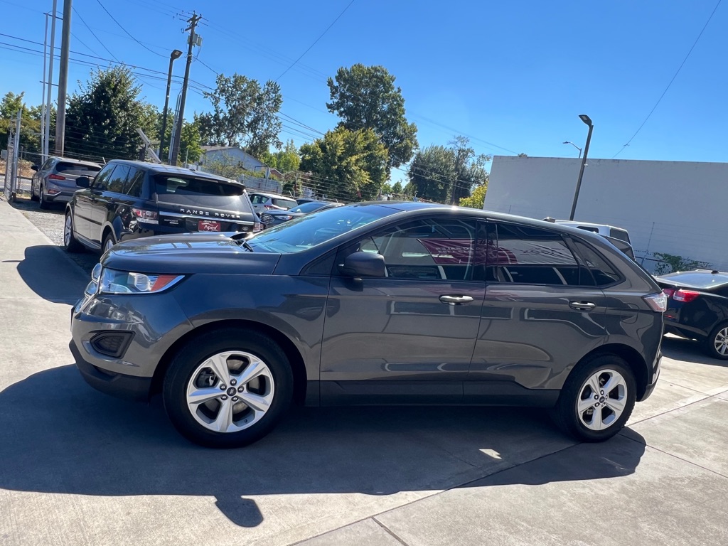Photo 4 of this FORD EDGE