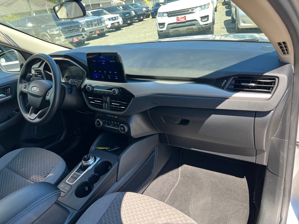 Photo 18 of this FORD ESCAPE
