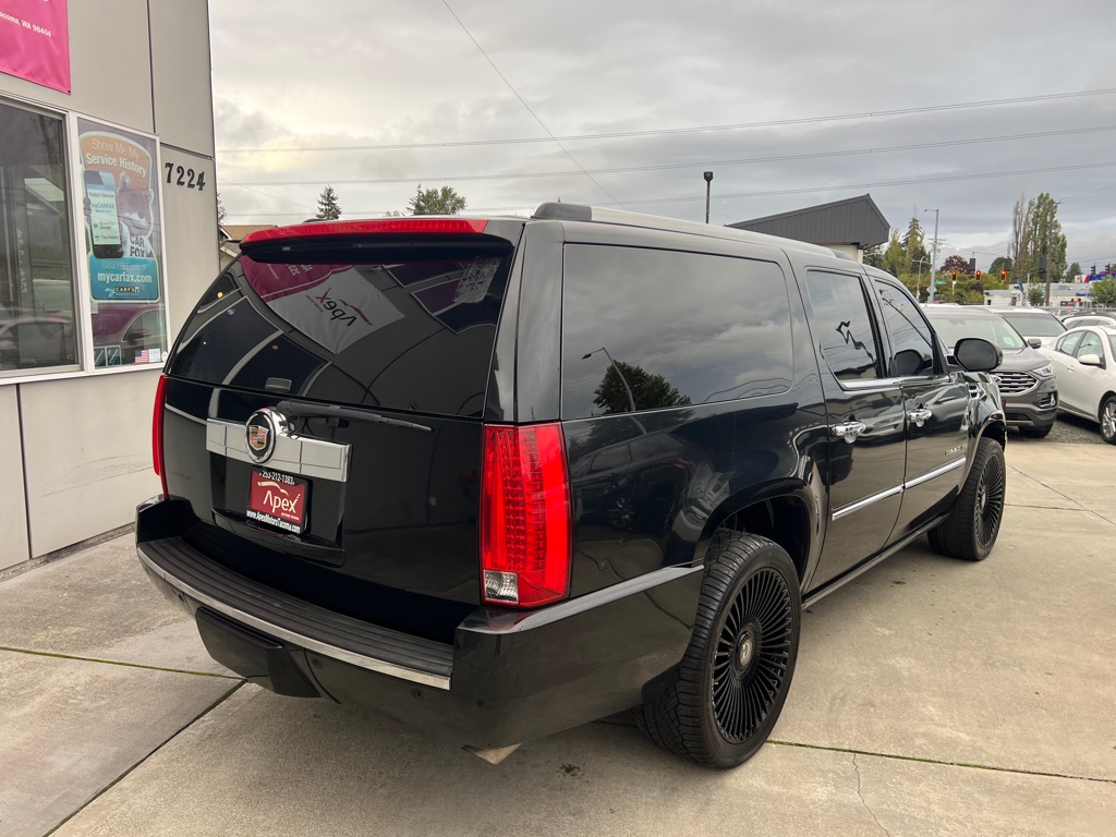 Photo 7 of this CADILLAC ESCALADE ESV