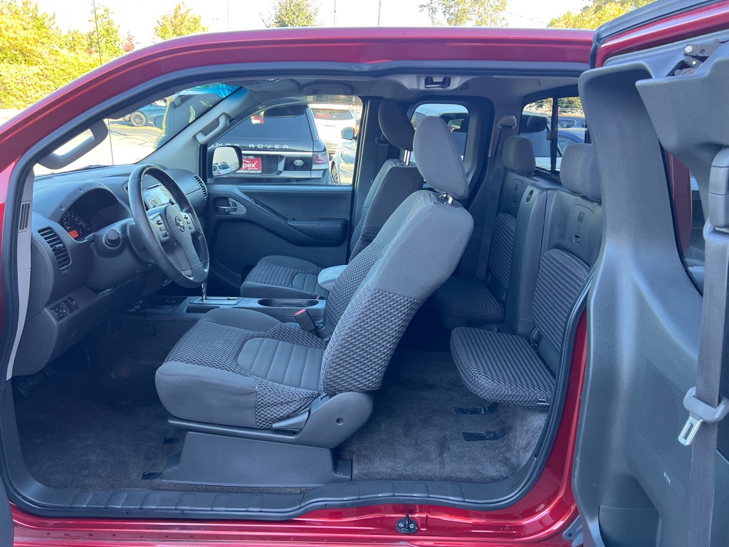 Photo 12 of this NISSAN FRONTIER