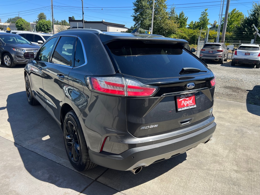 Photo 5 of this FORD EDGE
