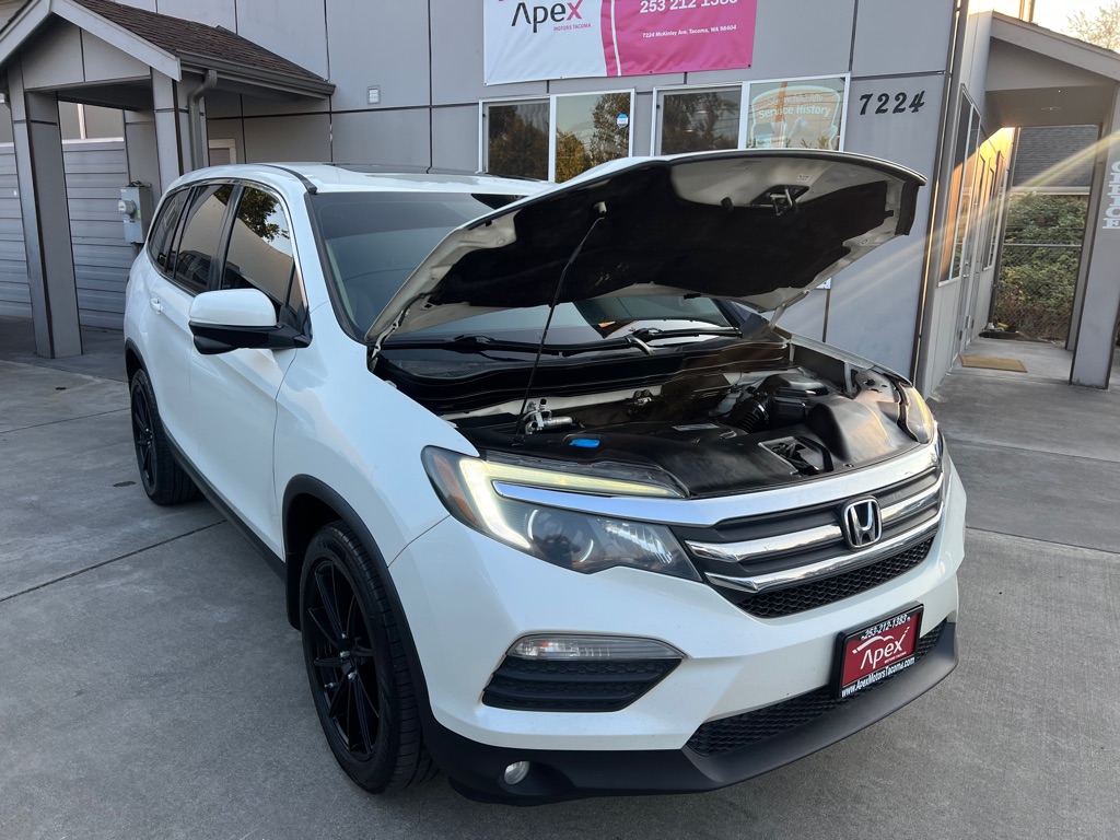 Photo 10 of this HONDA PILOT