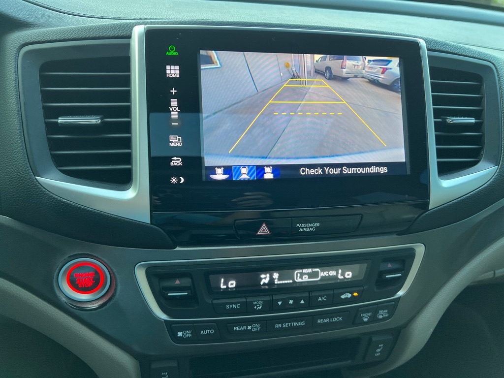 Photo 23 of this HONDA PILOT