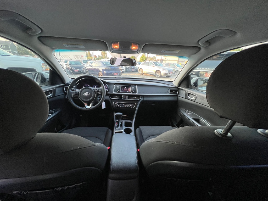 Photo 13 of this KIA OPTIMA