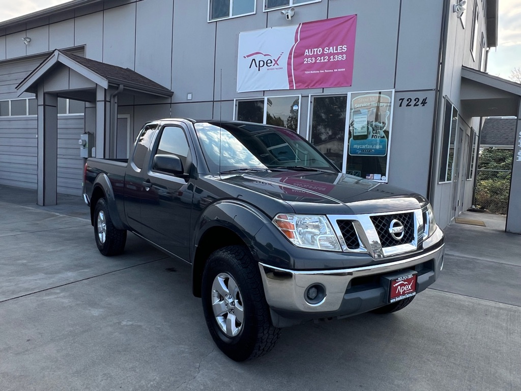 2011 NISSAN FRONTIER