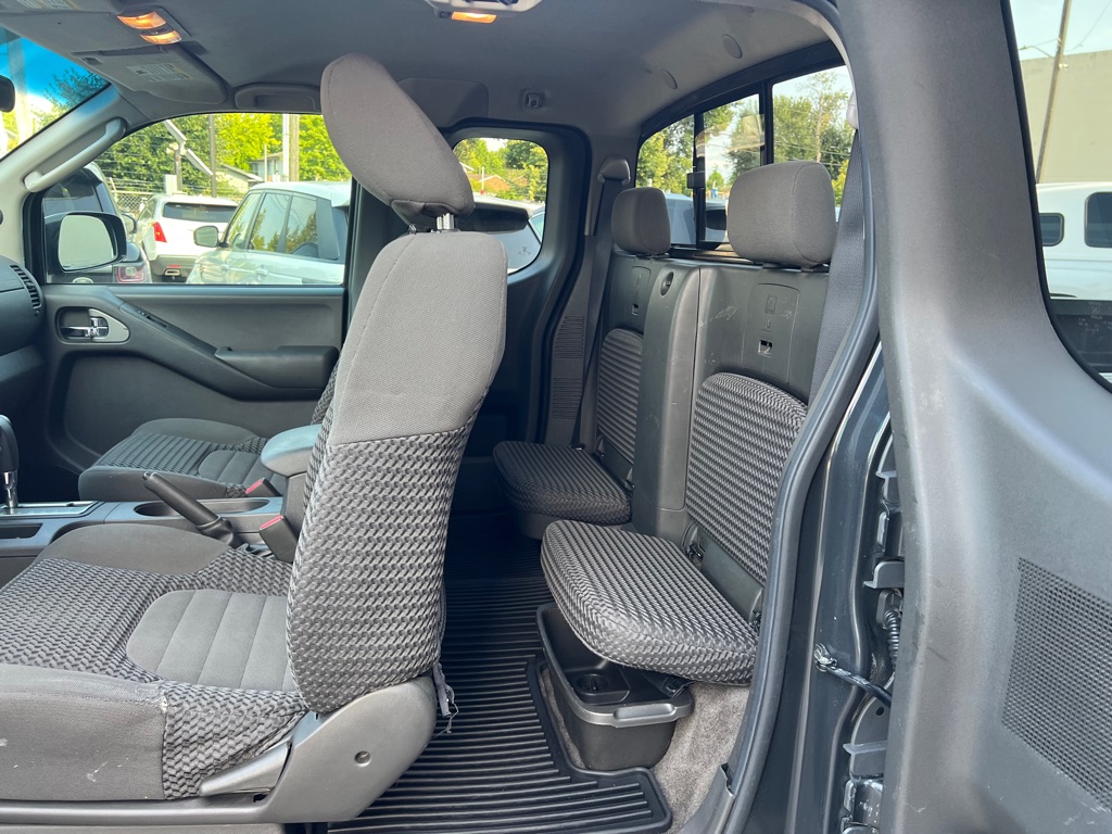 Photo 14 of this NISSAN FRONTIER